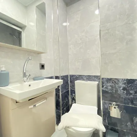 Apartment Chic Studio Flat 5 Min To Trump Tower And Metro Istanbul